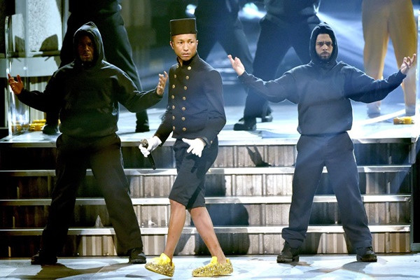 Những đôi giày sneakers cực chất "cộp mác" người nổi tiếng ảnh 14