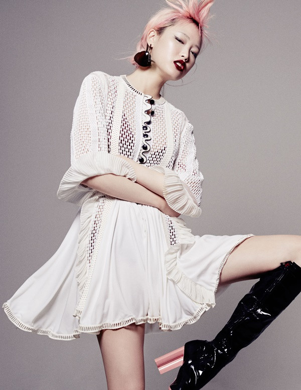 Fernada Ly: "Tóc hồng" khuynh đảo làng thời trang quốc tế ảnh 5