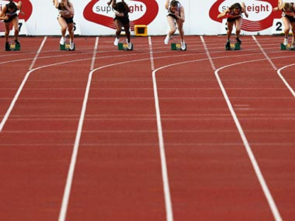 ASIAD 17: Một trọng tài ở môn điền kinh đột ngột qua đời ảnh 1