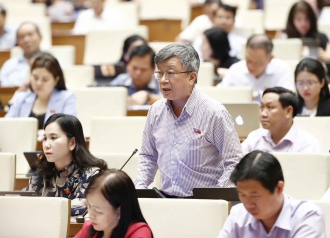 Cảnh giác mục đích sử dụng điện ảnh vì chính trị, tranh chấp chủ quyền ảnh 2