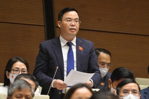 Cảnh giác mục đích sử dụng điện ảnh vì chính trị, tranh chấp chủ quyền ảnh 4