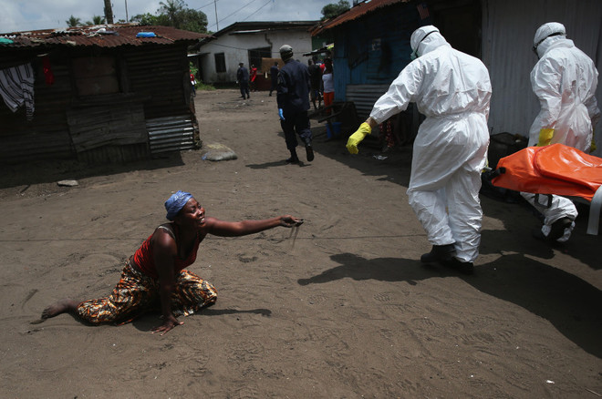 Những hình ảnh xé lòng về sự tàn phá của dịch Ebola tại Liberia ảnh 1