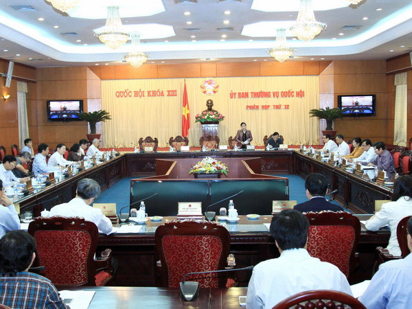 Ủy ban Thường vụ Quốc hội thảo luận dự án Bộ luật dân sự ảnh 1