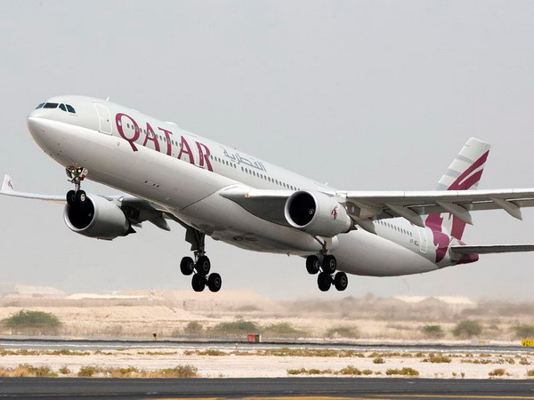 Hãng Qatar Airways mua lại 9,99% cổ phần của Tập đoàn IAG ảnh 1