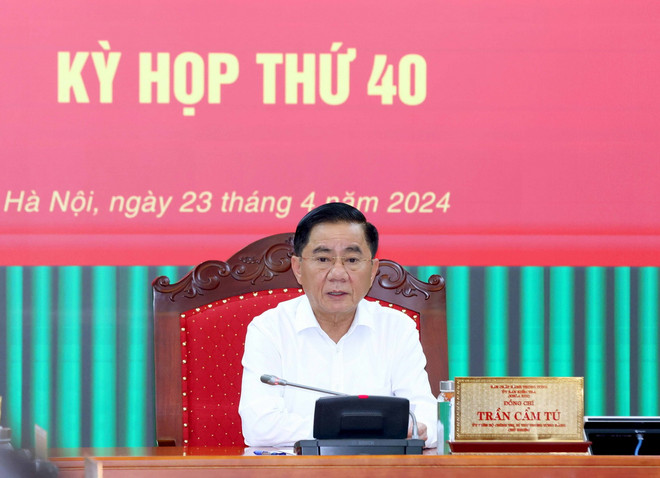 Ông Trần Cẩm Tú, Ủy viên Bộ Chính trị, Bí thư Trung ương Đảng, Chủ nhiệm Uỷ ban Kiểm tra Trung ương chủ trì Kỳ họp. (Ảnh: Phương Hoa/ TTXVN) TTXVN_2404UybanKiemtraTrunguong.jpg