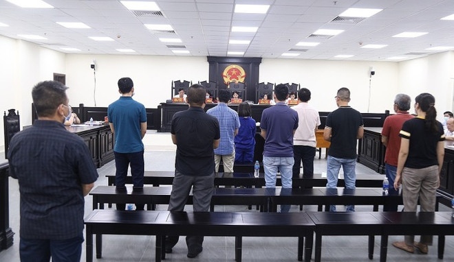 Xét xử cựu lãnh đạo công ty chứng khoán SMES cùng đồng phạm ảnh 1