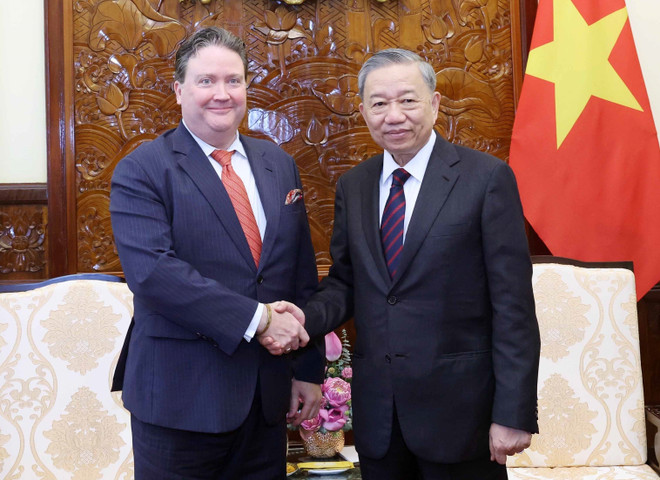 Chủ tịch nước Tô Lâm tiếp Đại sứ Hoa Kỳ tại Việt Nam Marc Knapper. (Ảnh: Nhan Sáng/TTXVN) ttxvn_chu_tich_nuoc_to_lam_tiep_dai_su_hoa_ky_tai_viet_nam_1.jpg