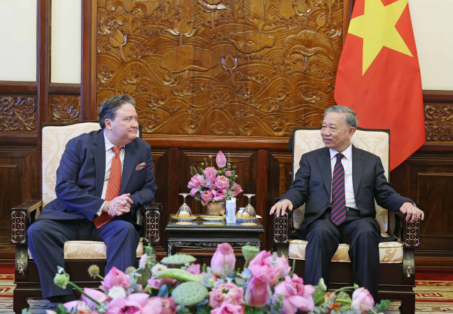 Chủ tịch nước Tô Lâm tiếp Đại sứ Hoa Kỳ tại Việt Nam Marc Knapper. (Ảnh: Nhan Sáng/TTXVN) ttxvn_chu_tich_nuoc_to_lam_tiep_dai_su_hoa_ky_tai_viet_nam_2.jpg