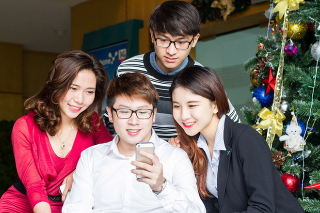 Nhà mạng tung dịch vụ tìm kiếm việc làm, hút khách hàng vùng khó ảnh 1