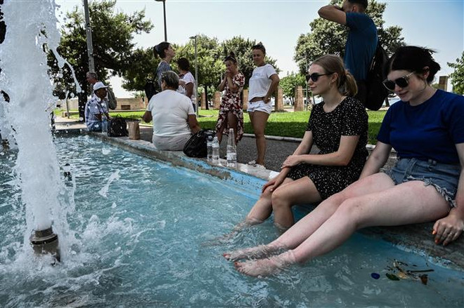 Du lịch Địa Trung Hải bị ảnh hưởng nặng nề từ biến đổi khí hậu ảnh 1