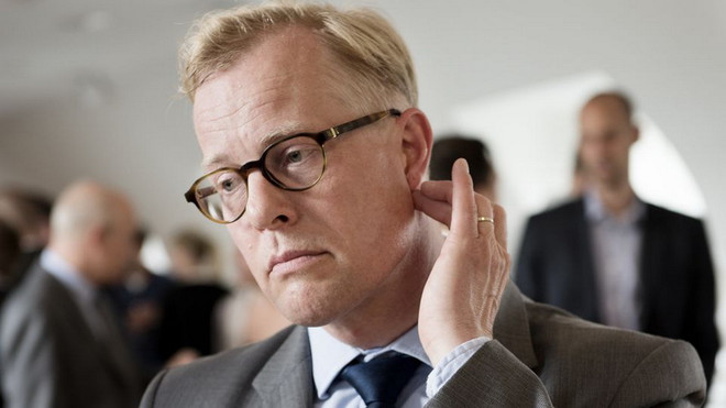 Bộ trưởng Quốc phòng Đan Mạch Carl Holst tuyên bố sẽ từ chức ảnh 1