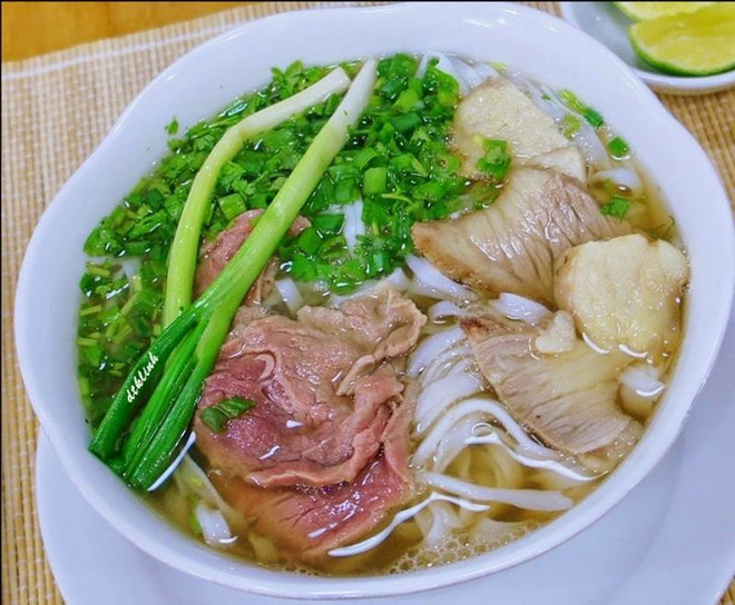 Phở Nam Định. (Nguồn: Vietnam+) vnp_1308phoNamdinh.jpg