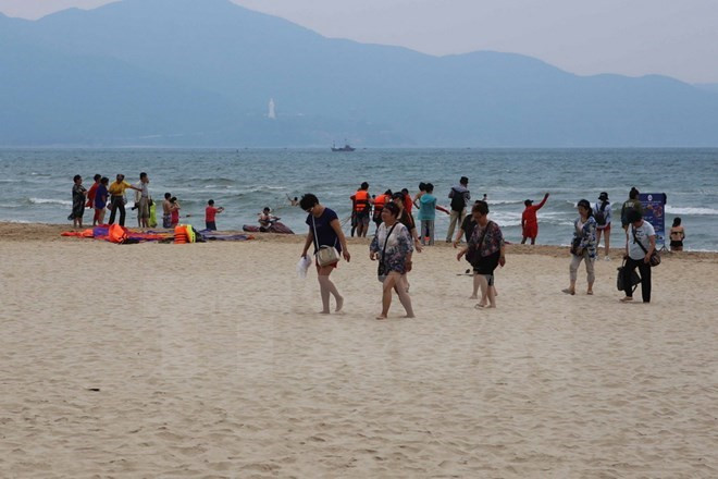 Sự kiện trong nước 9-15/5: "Nóng" vụ người Việt trong Hồ sơ Panama ảnh 4