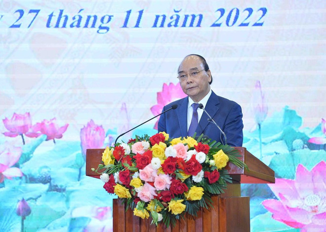 Chủ tịch nước Nguyễn Xuân Phúc phát biểu tại hội nghị. (Ảnh: Minh Đức/TTXVN) Chủ tịch nước: Cán bộ mặt trận đóng góp xây dựng hệ thống chính trị ảnh 2