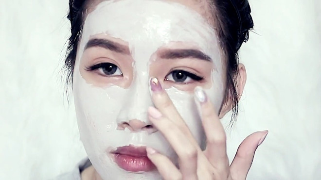 “Skin gritting” - phương pháp làm sạch bã nhờn và mụn đầu đen ảnh 2