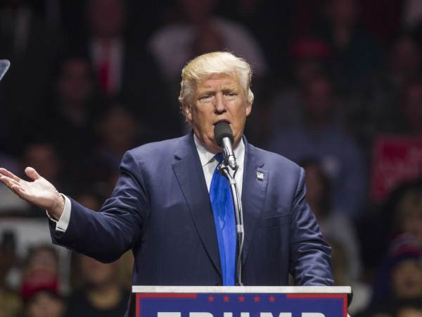 Không thấy bằng chứng Nga can thiệp chiến dịch tranh cử của ông Trump ảnh 1