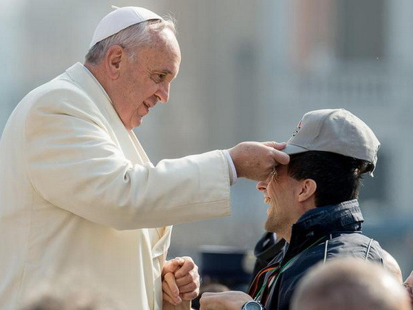 Giáo hoàng Francis I trở thành ngôi sao trên truyền hình Italy ảnh 1