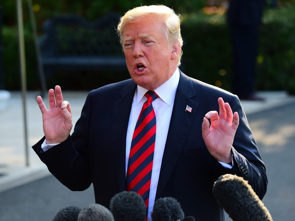 Tổng thống Mỹ tiếp tục công kích các đồng minh về thương mại ảnh 1