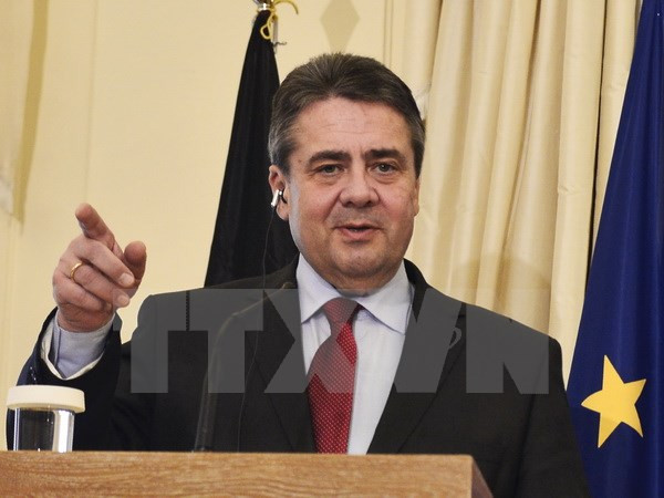 Đức vẫn tin tưởng Mỹ bất chấp vụ việc giữa ông Trump và Nga ảnh 1