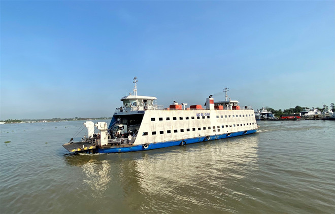 An Giang huy động hơn 40 chiếc phà lớn phục vụ cao điểm Tết ảnh 1
