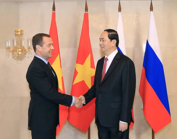Chủ tịch nước Trần Đại Quang hội kiến Thủ tướng Nga Dmitry Medvedev ảnh 1