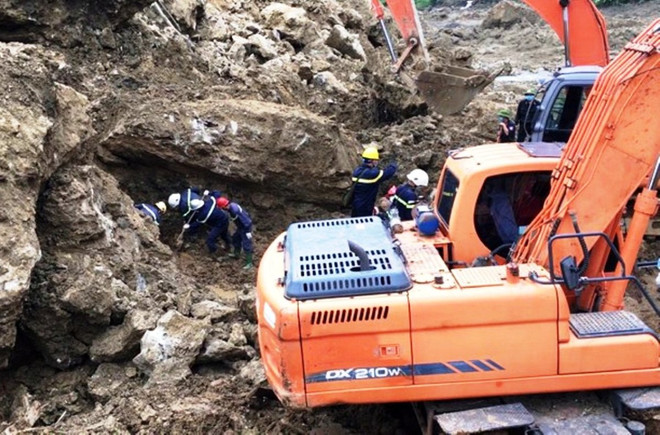 Toàn cảnh vụ 'sạt núi lịch sử' khiến 18 người tử nạn tỉnh Hòa Bình ảnh 16