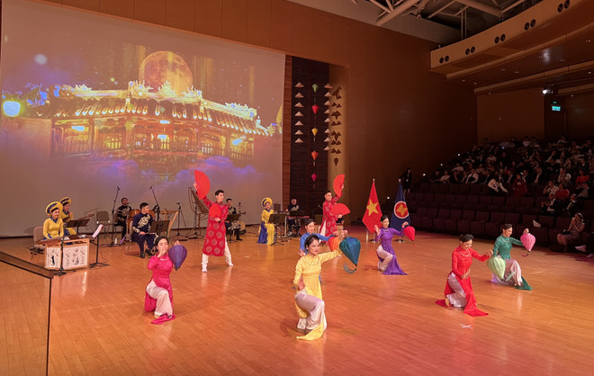 Hong Kong là cầu nối quan trọng giữa Trung Quốc và Việt Nam ảnh 7