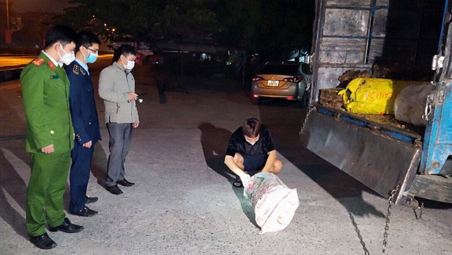 Hưng Yên tiêu hủy 3,5 tấn sản phẩm động vật không an toàn ảnh 1