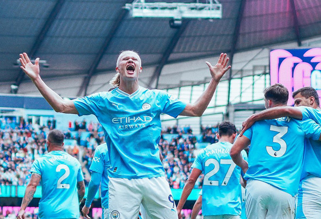 Premier League: M.U thắng nhọc, Manchester City vẫn vô đối ảnh 2