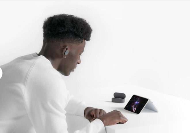 Surface Duo - Dấu ấn riêng của Microsoft trên thị trường Android ảnh 2