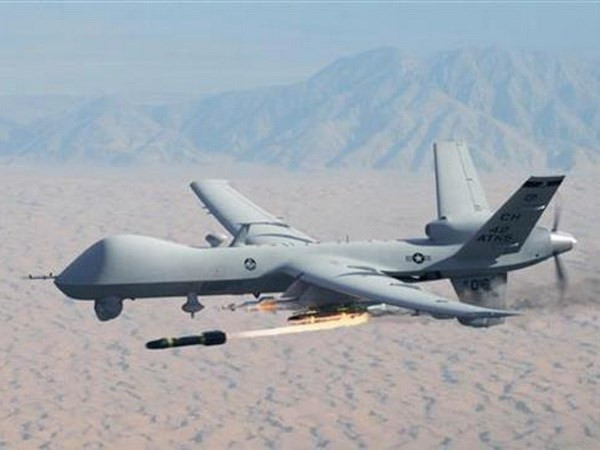 Iran tiếp nhận 188 máy bay chiến đấu không người lái và trực thăng mới ảnh 1