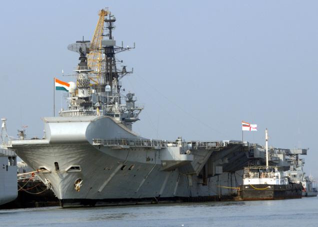Ấn Độ gấp rút đóng tàu sân bay nhằm đối phó với Trung Quốc ảnh 1