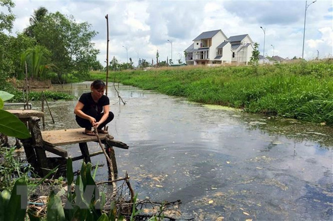 4 giải pháp cấp bách bảo vệ nguồn nước cấp cho sinh hoạt, kinh doanh ảnh 2