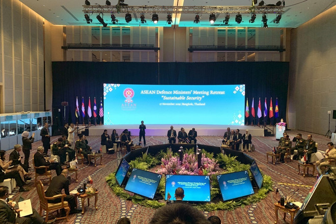 Quang cảnh Hội nghị. (Ảnh: Hữu Kiên/TTXVN) Bộ trưởng Ngô Xuân Lịch kêu gọi ASEAN thúc đẩy gắn kết nội khối ảnh 1