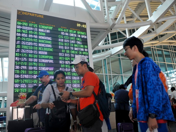 Công dân Việt Nam bị mắc kẹt tại Bali đã ra khỏi khu vực nguy hiểm ảnh 1