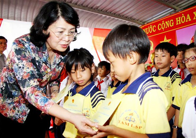 Ngày hội Đại đoàn kết các dân tộc tại Hà Nội, Bình Dương ảnh 2