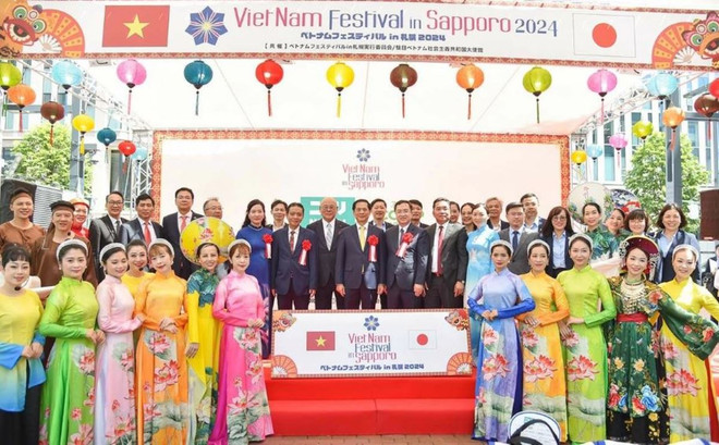 le hoi viet nam.JPG
