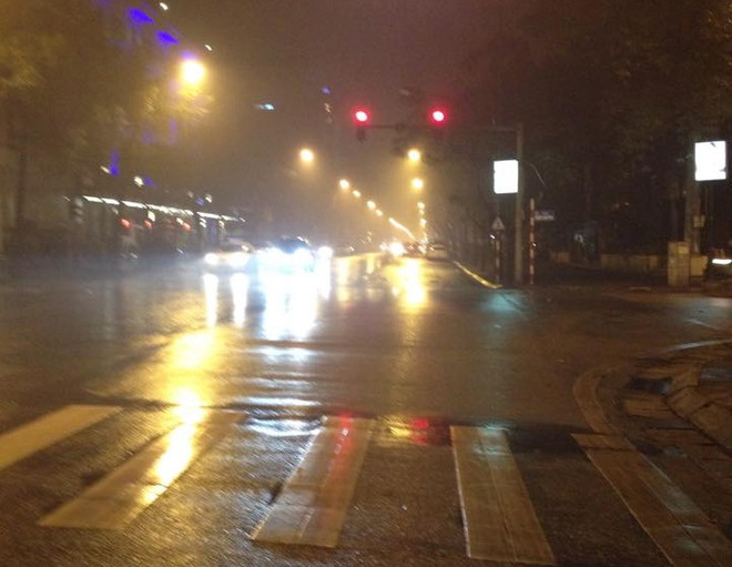 Đêm 26/6: Mưa rào, dông trên cả nước, vịnh Bắc Bộ gió giật cấp 7-8 ảnh 1