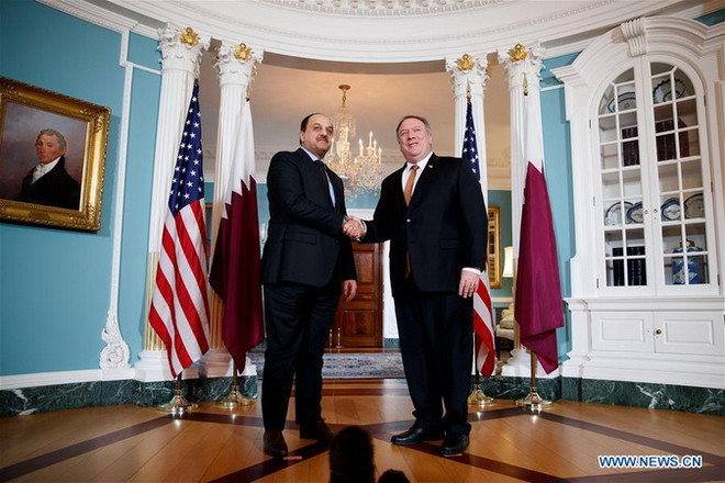 Ngoại trưởng Mỹ thảo luận với quan chức Qatar về liên minh khu vực ảnh 1