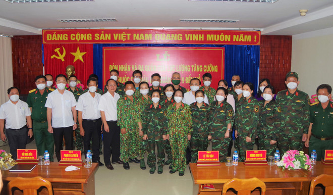 Hỗ trợ các địa phương nhân lực, vật lực chống dịch COVID-19 ảnh 3