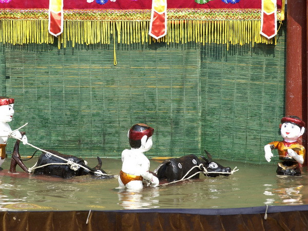 Nghệ thuật múa rối nước Việt Nam chinh phục khán giả Cuba ảnh 1