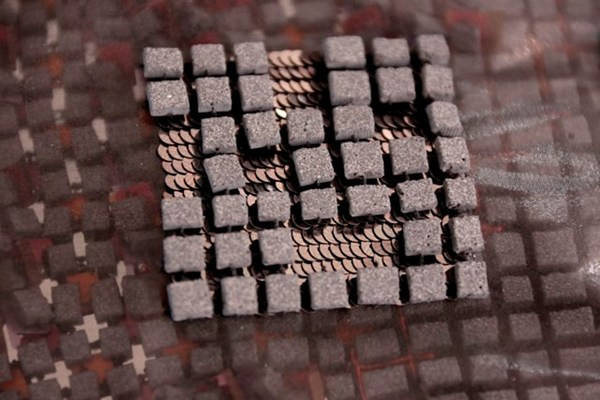 Chanel đưa bêtông vào Haute Couture Thu Đông 2014-2015 ảnh 7