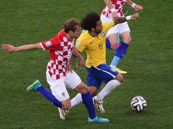 Phát hiện 50 vé giả trong trận khai mạc World Cup 2014 ảnh 1