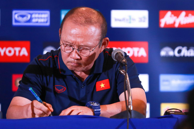 HLV Park Hang-seo và VFF chưa ký hợp đồng mới: Đâu là vấn đề? ảnh 1