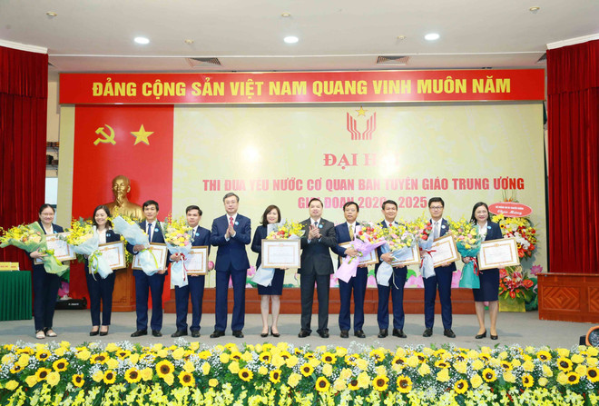 Ban Tuyên giáo phát huy sức mạnh tập thể trong phong trào thi đua ảnh 1