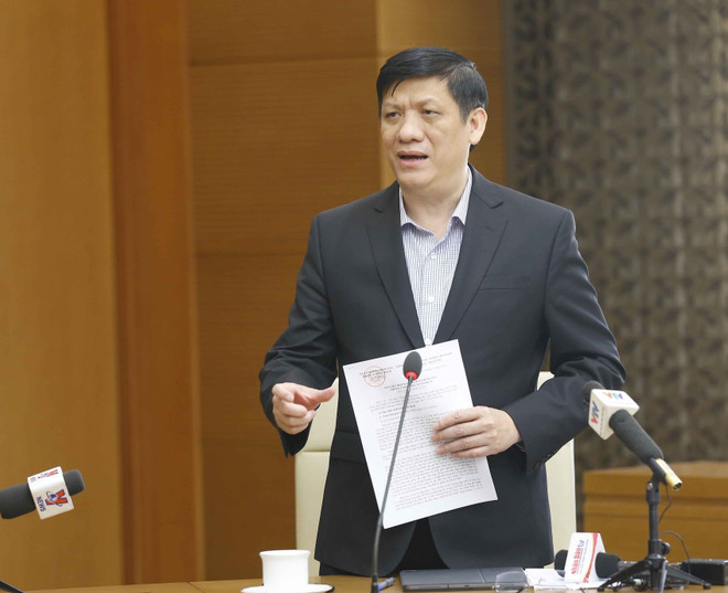 Dịch COVID-19: Chuẩn bị ứng phó tình huống khó khăn hơn trong mùa Đông ảnh 1