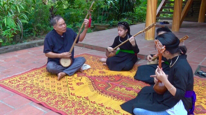 Những người bảo tồn văn hóa dân tộc Tày bên vùng hồ Thác Bà ảnh 2