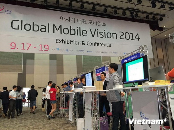 [Video] Triển lãm "Tầm nhìn di động toàn cầu 2014" tại Hàn Quốc ảnh 1