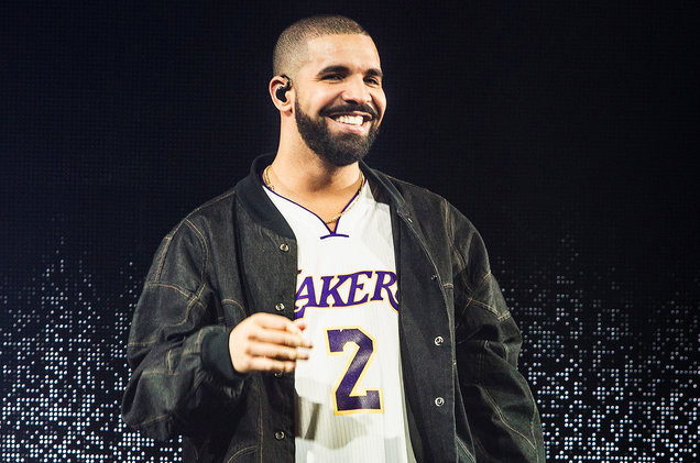 Rapper Drake "xô đổ" kỷ lục của ông hoàng Michael Jackson ảnh 1