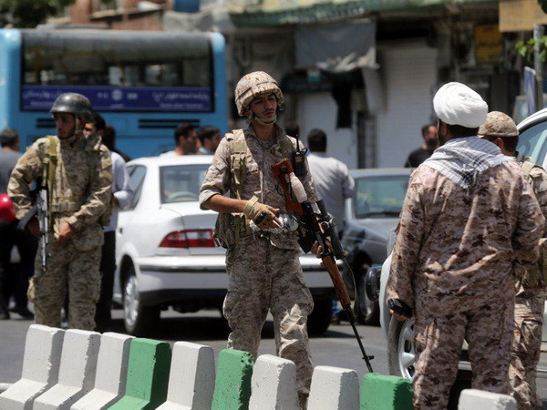 Iran tuyên bố không ngừng tăng cường sức mạnh quốc phòng ảnh 1